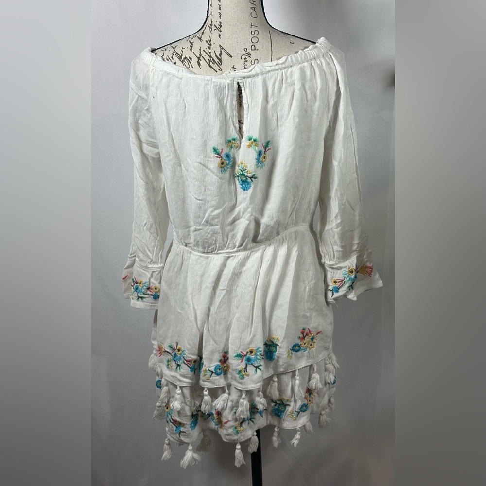 RAGA White Mini Dress with Multicolor Embroidery - Picture 4 of 12